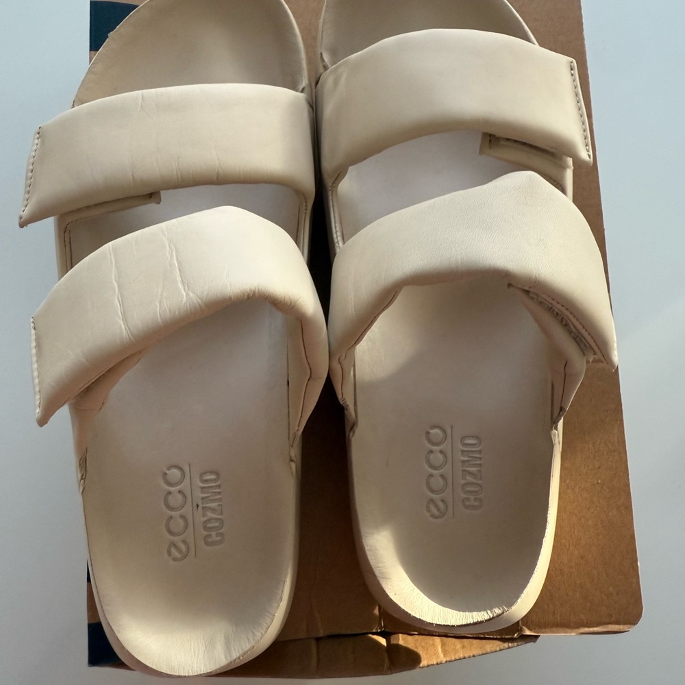 Ecco cozmo wide platform Beige Slide 40 Sandals206663 - Picture 2 of 4
